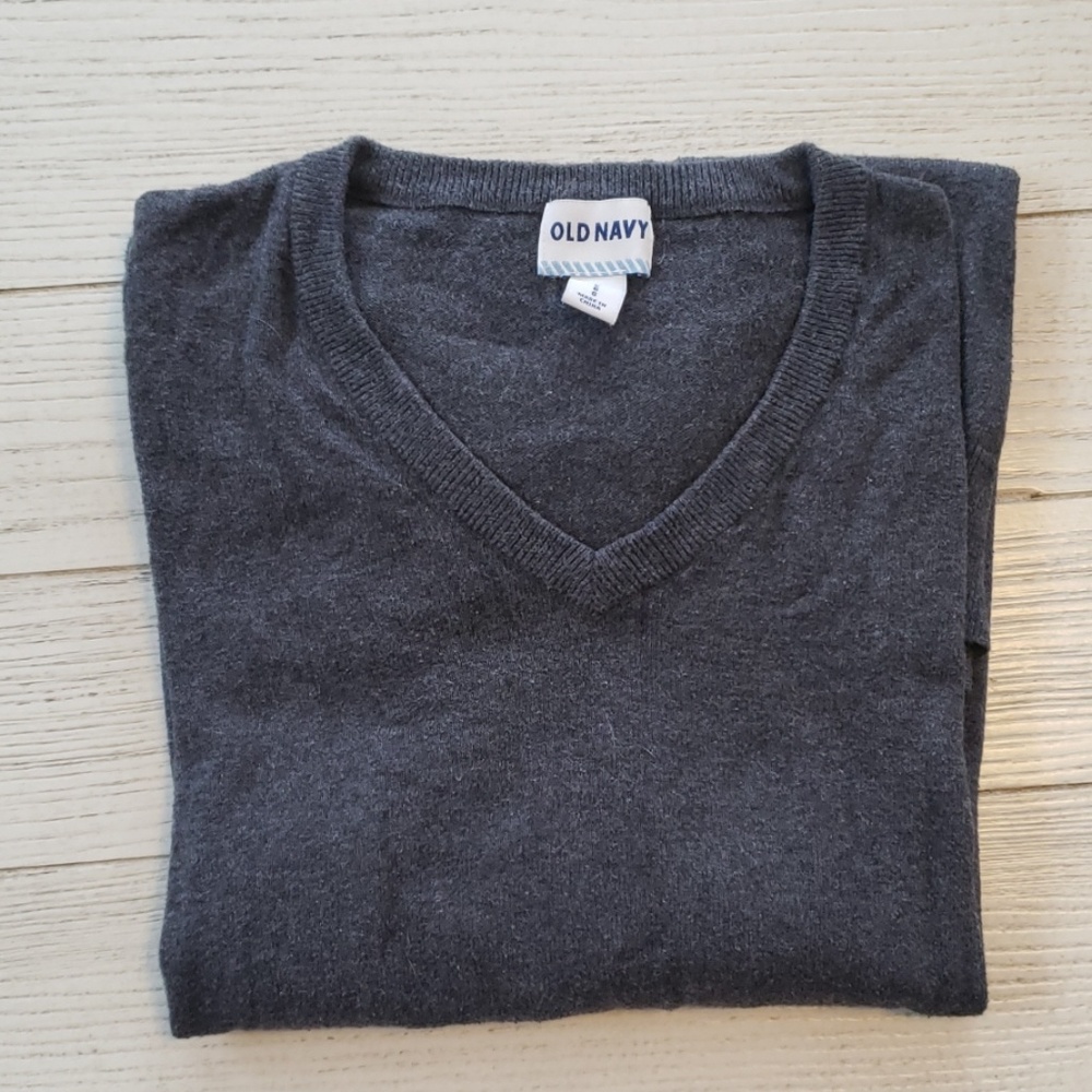 Grey old nave sweater